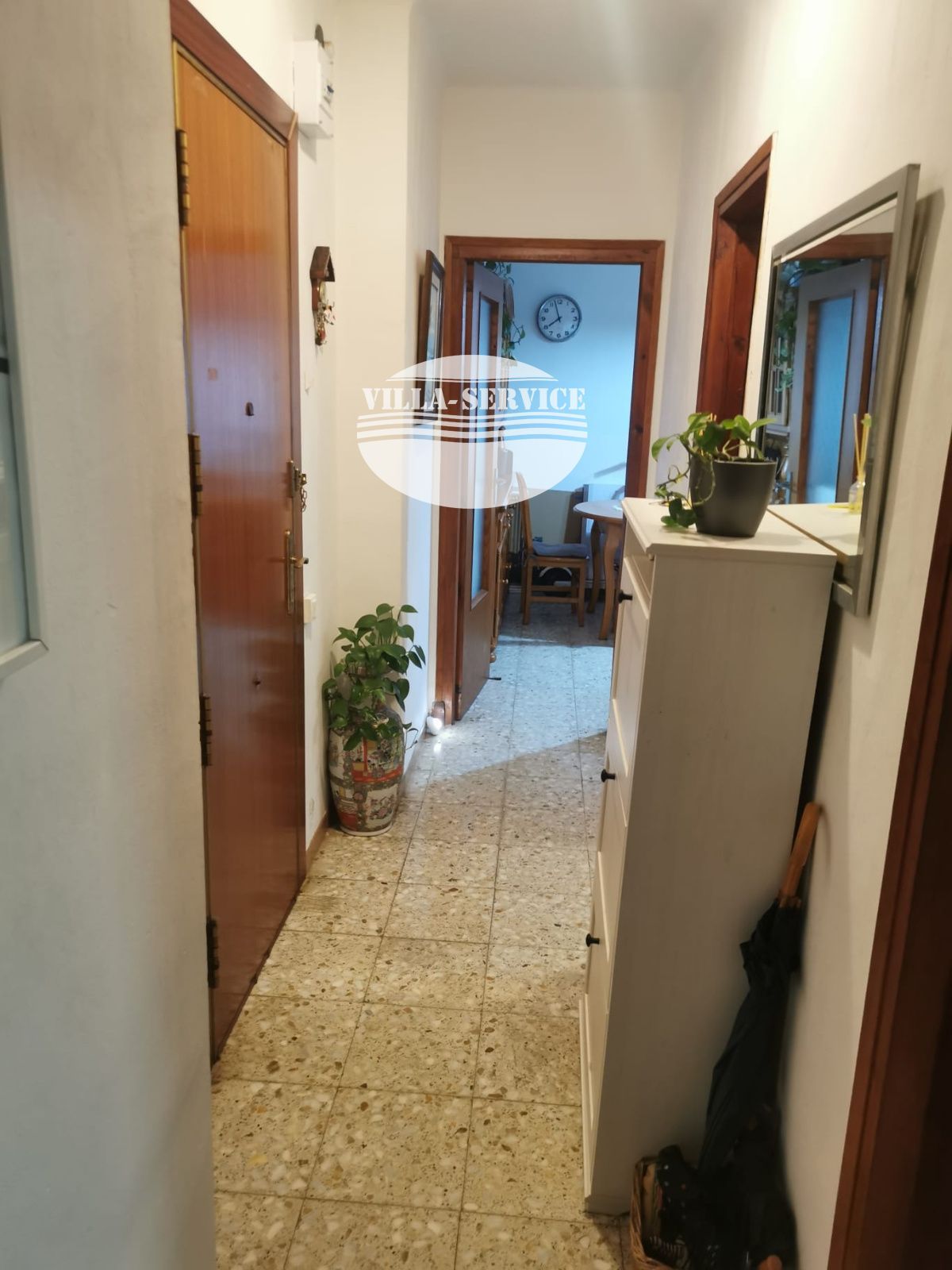 image PISO 11