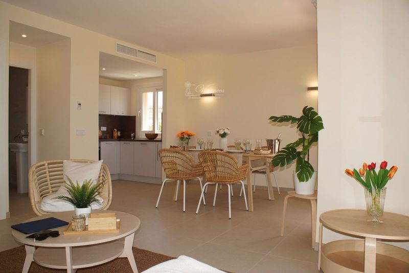 Chalet Independiente en venta Campos, Baleares. Ref: 1069. Inmobiliaria Vivancos