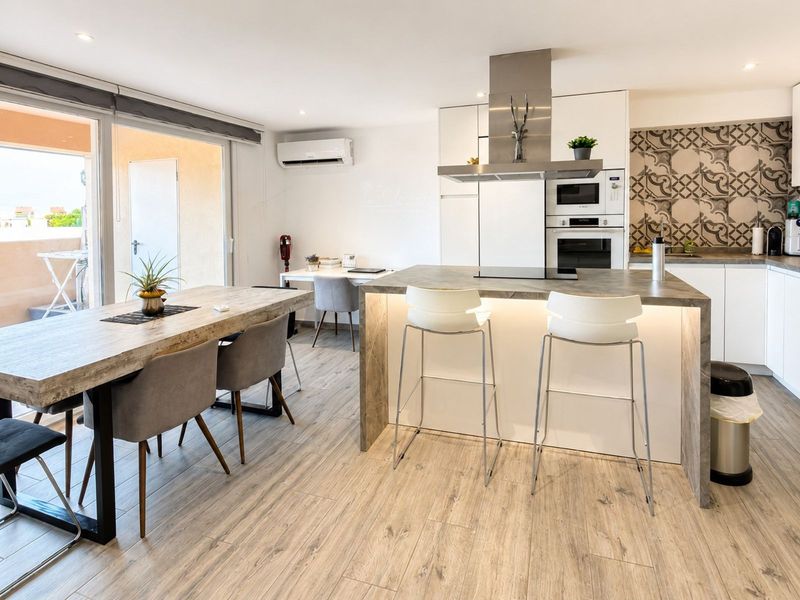 Ático en venta Palma De Mallorca, Baleares. Ref: 1098. Inmobiliaria Vivancos