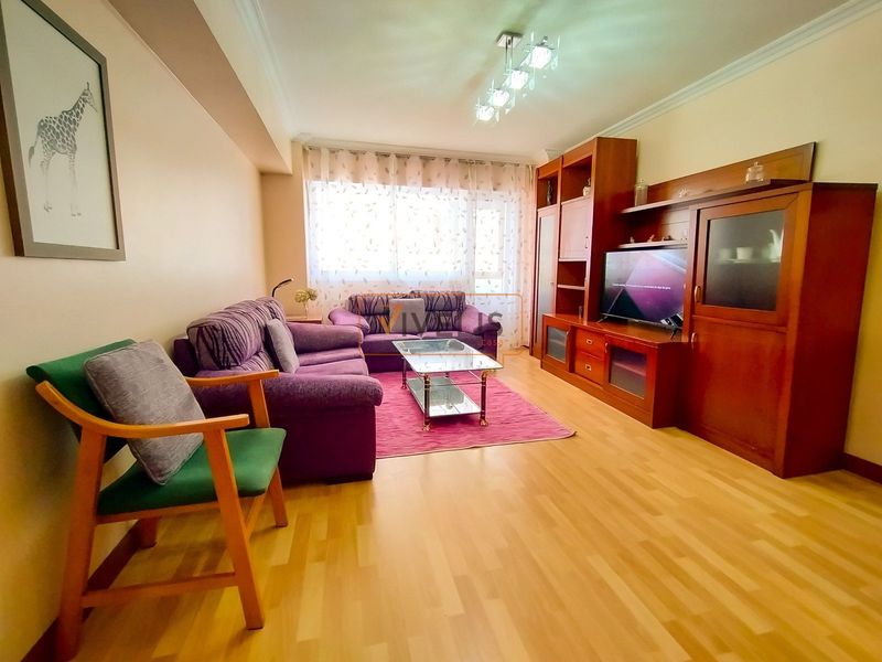 Piso en venta Vigo, Pontevedra. Ref: 1032. Vivelis