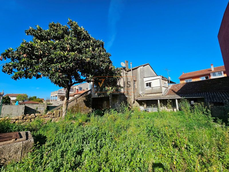 Casa en venta Tui, Pontevedra. Ref: 1033. Vivelis