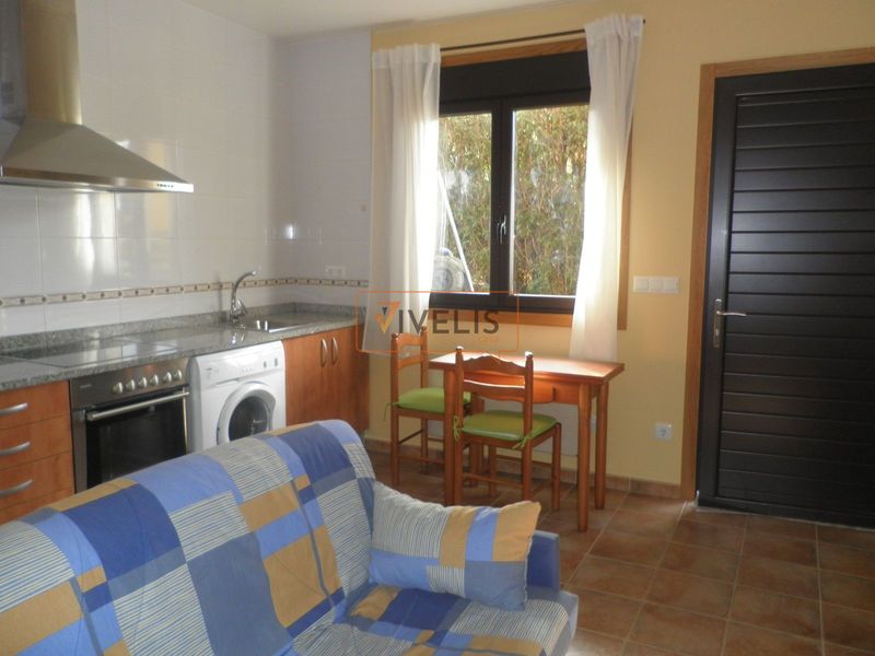 Piso en alquiler Tui, Pontevedra. Ref: 1108. Vivelis