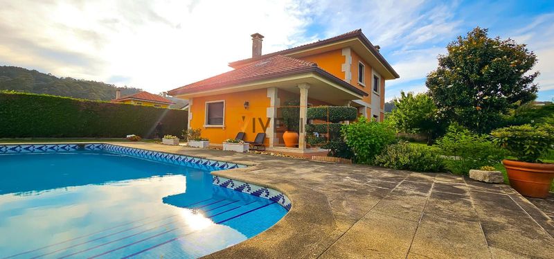 Chalet Independiente en alquiler Tui, Pontevedra. Ref: 1167. Vivelis