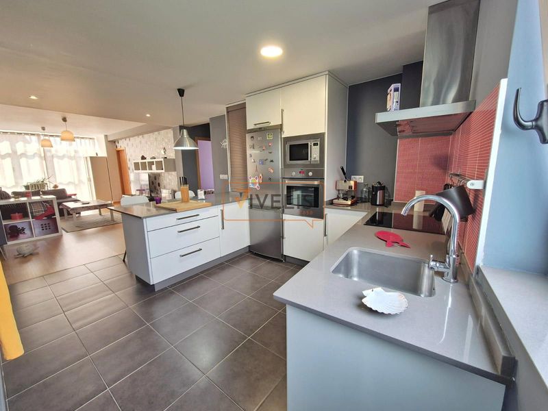 Piso en alquiler Tui, Pontevedra. Ref: 1188. Vivelis