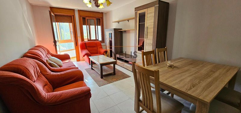 Piso en alquiler Tui, Pontevedra. Ref: 1193. Vivelis