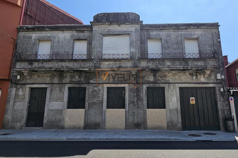 Casa en venta Tui, Pontevedra. Ref: 1194. Vivelis