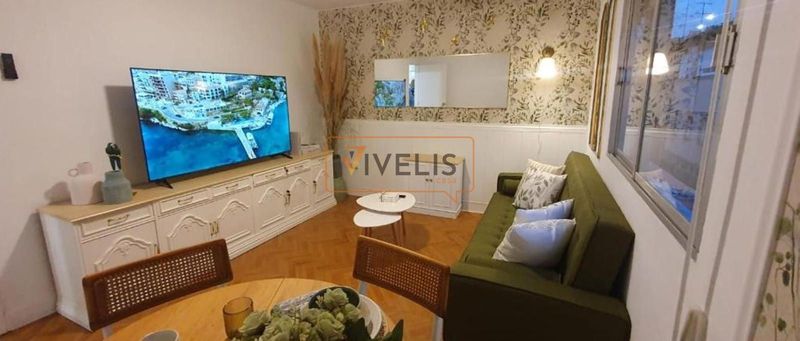 Piso en alquiler Vigo, Pontevedra. Ref: 1225. Vivelis