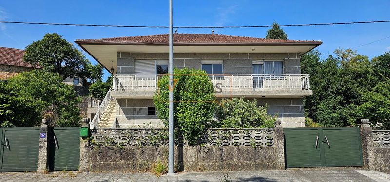 Casa en venta Tui, Pontevedra. Ref: 1243. Vivelis