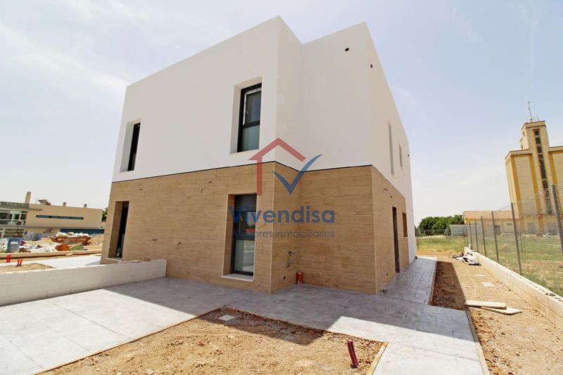 Casa en venta Yunquera De Henares, Guadalajara. Ref: 1863. Vivendisa Asesores Inmobiliarios 