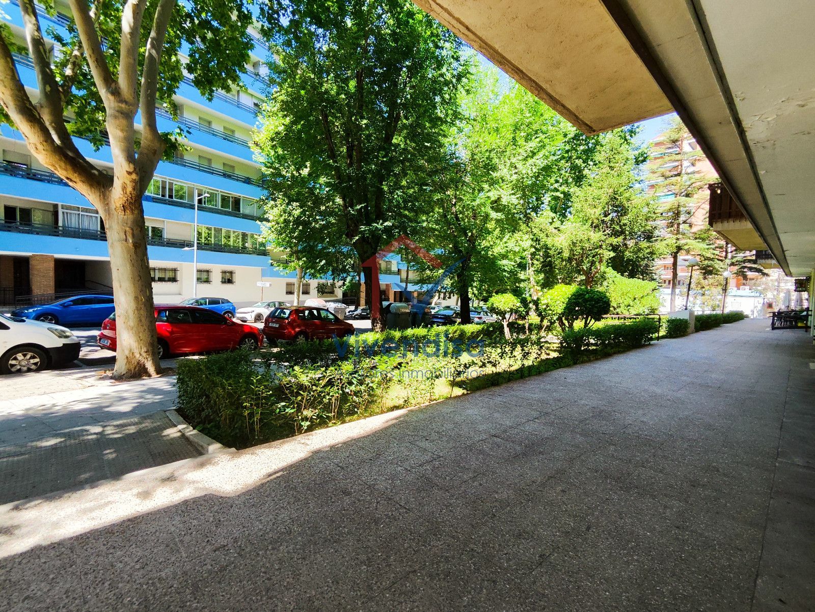 Slide4