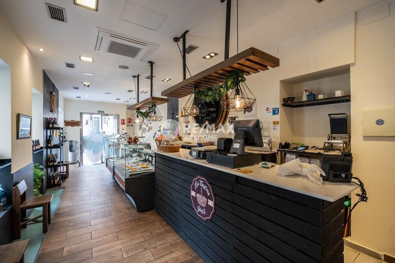 Comercial Premise for sale and rent Madrid. Ref: 10517. Remax Welcome