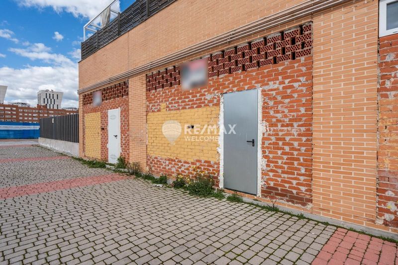 Comercial Premise for sale Parla, Madrid. Ref: 10672. Remax Welcome