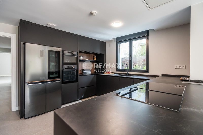 Detached Villa for sale Villafranca Del Castillo, Madrid. Ref: 11471. Remax Welcome