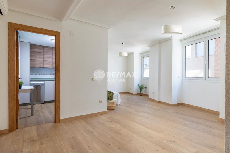 Flat for rent Madrid. Ref: 12063. Remax Welcome