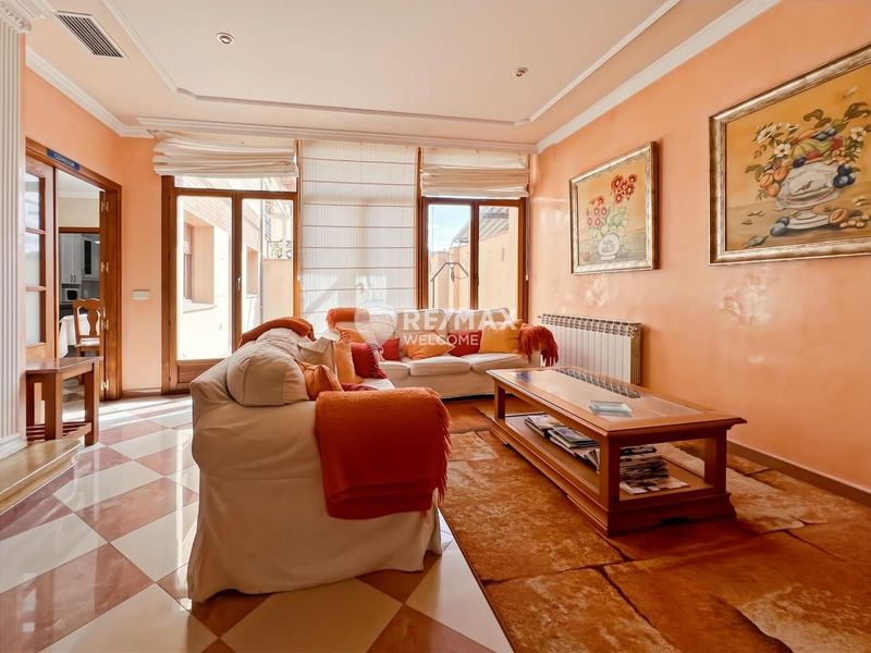 Comercial Premise for sale Buitrago De Lozoya, Madrid. Ref: 12088. Remax Welcome