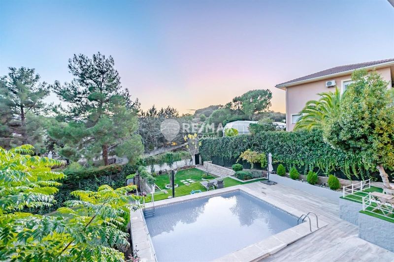 Detached Villa for sale Valdemorillo, Madrid. Ref: 12155. Remax Welcome