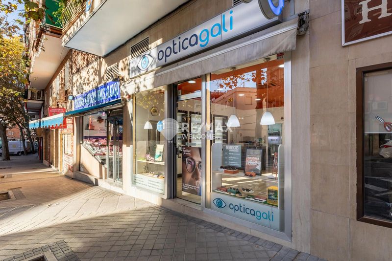 Comercial Premise for trade sale Madrid. Ref: 12188. Remax Welcome