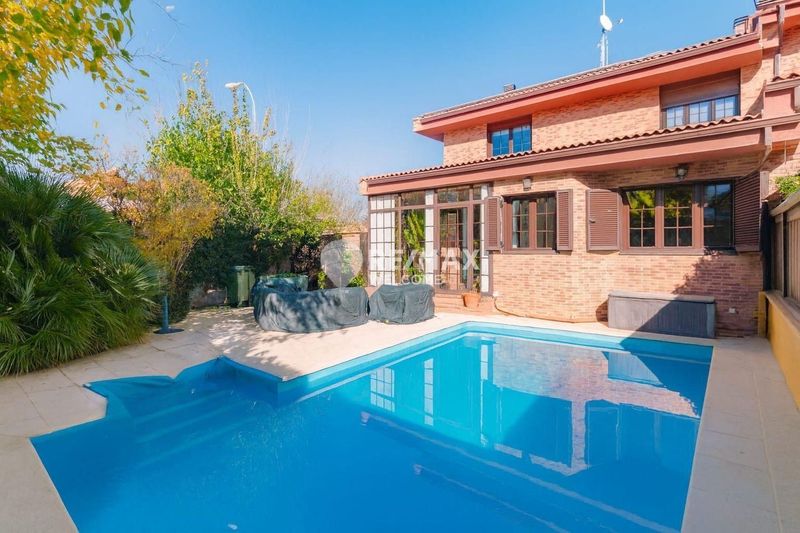 Townhouse for sale Torrelodones, Madrid. Ref: 12195. Remax Welcome