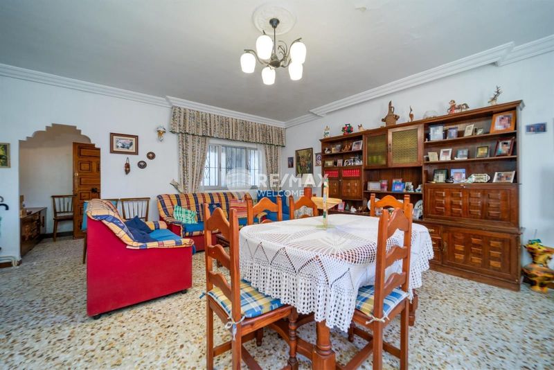 Detached Villa for sale Pozuelo De Alarcón, Madrid. Ref: 12201. Remax Welcome