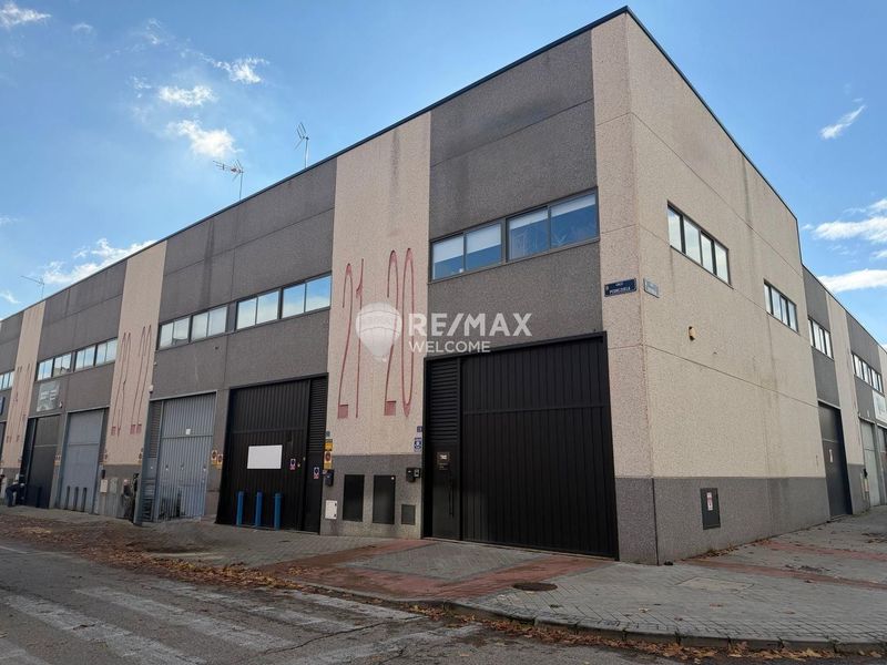 Industrial Warehouse for rent Alcorcón, Madrid. Ref: 12211. Remax Welcome