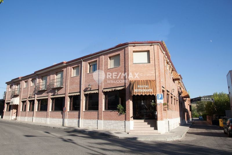Singular Building for sale Villalbilla, Madrid. Ref: 5442. Remax Welcome