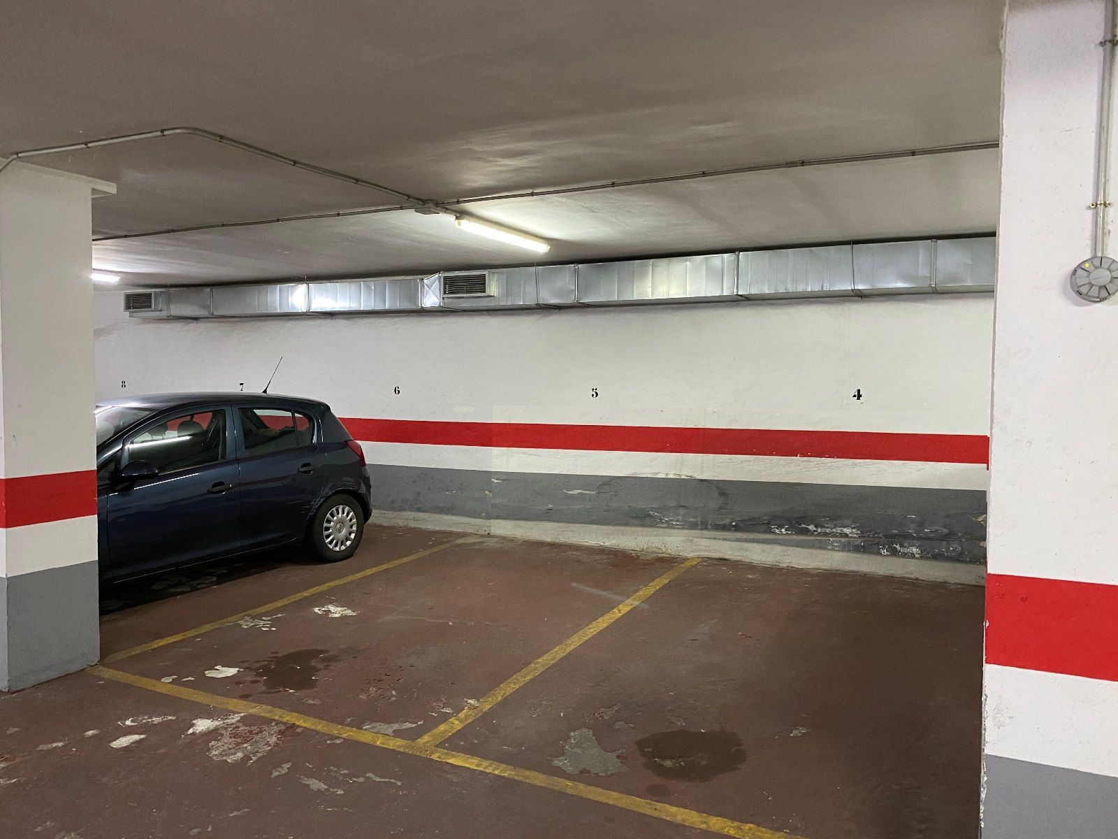 Garaje en alquiler Las Palmas de Gran Canaria, Las Palmas. Ref: 1086. Susan Wolf 