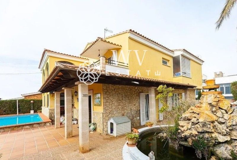 Chalet Independiente en venta Badia Blava, Baleares. Ref: 1176. WV-ESTATE