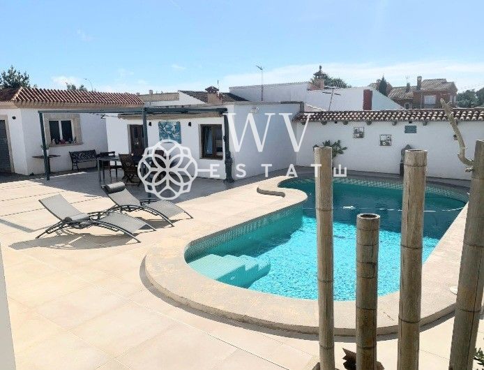Chalet Independiente en venta Badia Blava, Baleares. Ref: 1346. WV-ESTATE