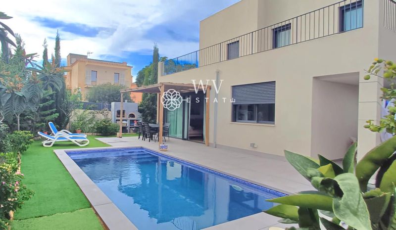 Chalet Independiente en venta Son Ferrer, Baleares. Ref: 1391. WV-ESTATE