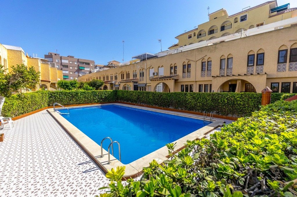 Apartment for sale in La Mata, Torrevieja. Ref 10260