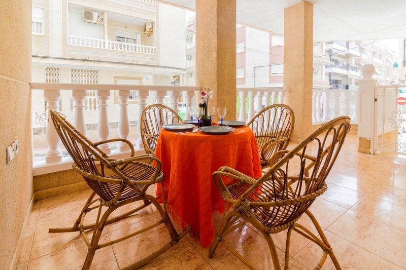 Apartamento en venta  en Torrevieja, Alicante . Ref: 10509. Mayrasa Properties Costa Blanca