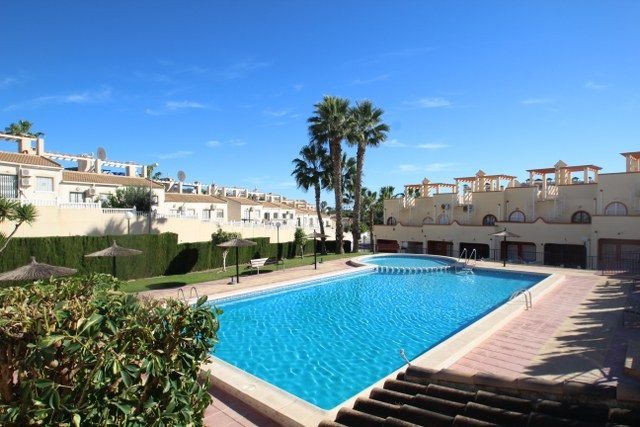 Apartamento en venta  en Orihuela-Costa, Alicante . Ref: 10568. Mayrasa Properties Costa Blanca