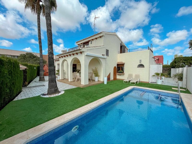 Villa te koop  in San Javier, Murcia . Ref: 10820. Mayrasa Properties Costa Blanca