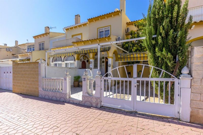 Townhouse for sale  in Orihuela-Costa, Alicante . Ref: 11868. Mayrasa Properties Costa Blanca