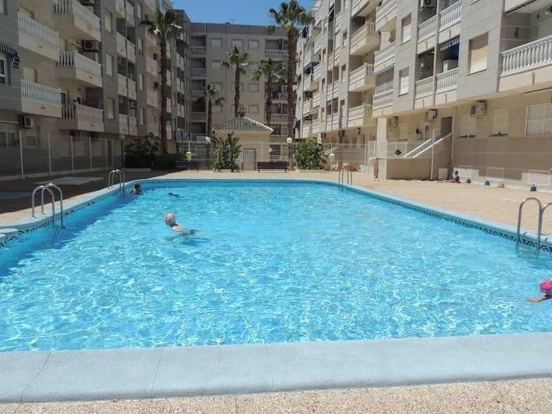 Apartamento en venta  en Torrevieja, Alicante . Ref: 12780. Mayrasa Properties Costa Blanca