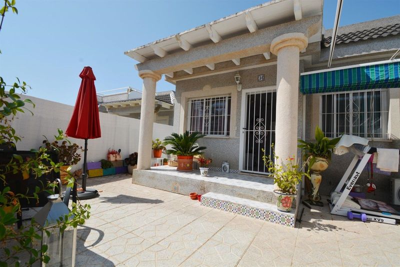 Fristående villa till salu  in Torrevieja, Alicante . Ref: 12782. Mayrasa Properties Costa Blanca