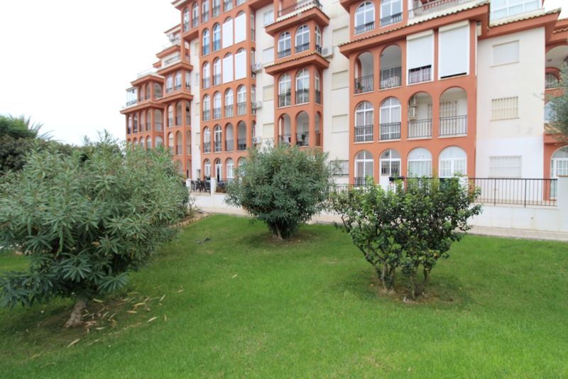 Apartment for sale  in Torrevieja, Alicante . Ref: 13210. Mayrasa Properties Costa Blanca