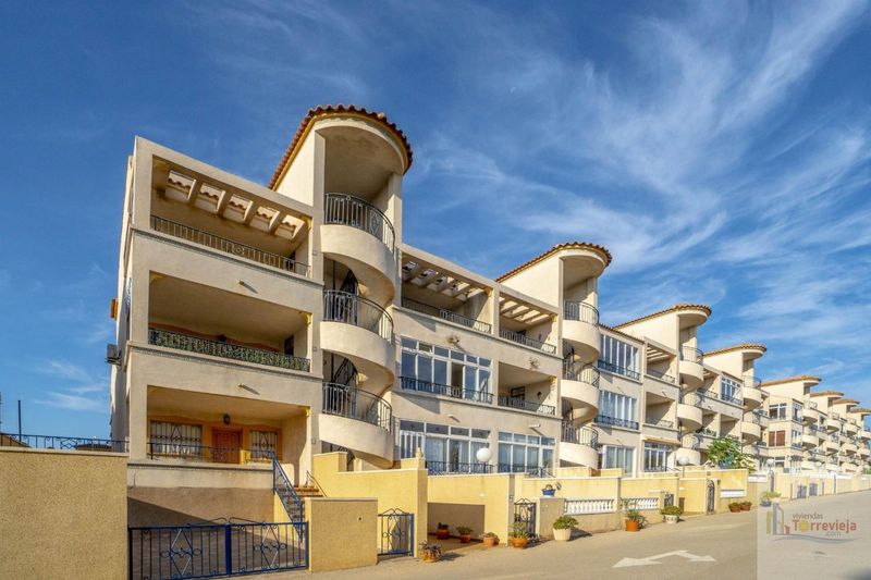 Apartamento en venta  en Orihuela-Costa, Alicante . Ref: 13351. Mayrasa Properties Costa Blanca