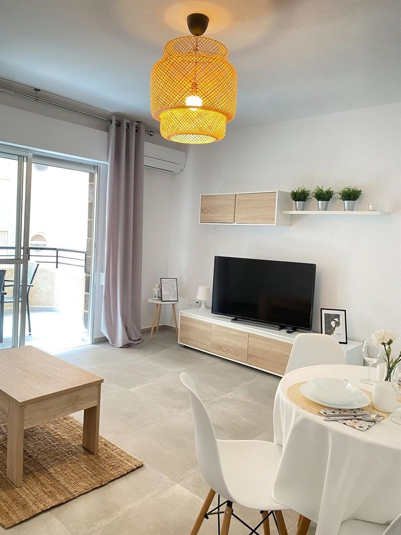 Apartamento en venta  en Torrevieja, Alicante . Ref: 13630. Mayrasa Properties Costa Blanca