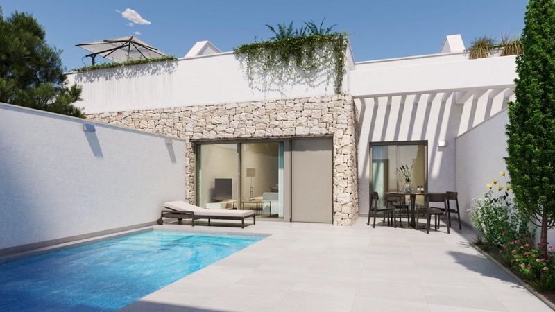 Fristående villa till salu  in Pilar De La Horadada, Alicante . Ref: 14350. Mayrasa Properties Costa Blanca