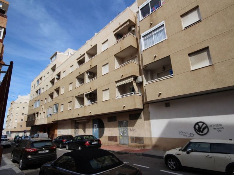 Apartamento en venta  en Torrevieja, Alicante . Ref: 14504. Mayrasa Properties Costa Blanca