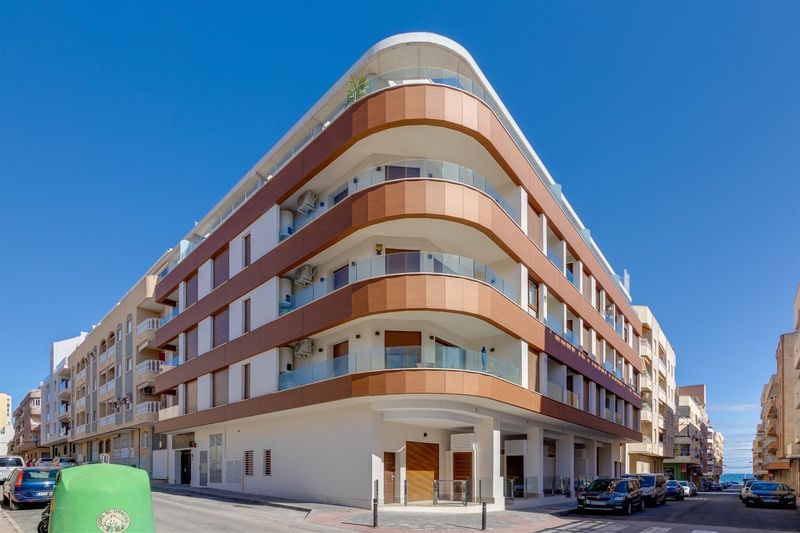 Apartamento en venta  en Torrevieja, Alicante . Ref: 14518. Mayrasa Properties Costa Blanca