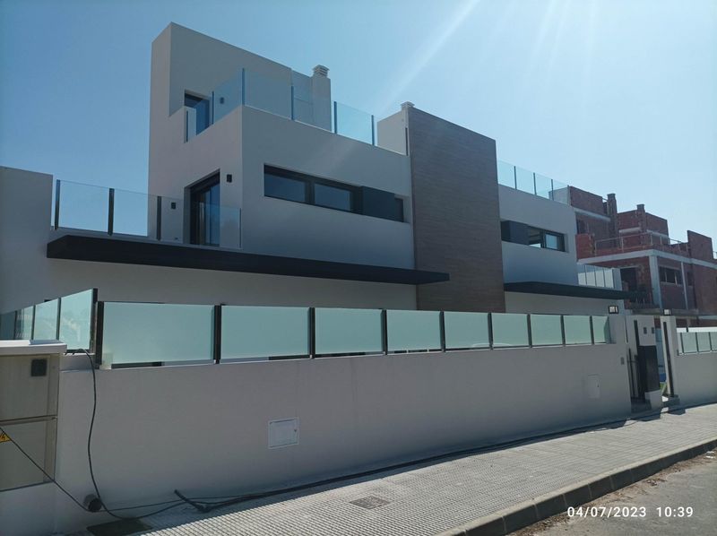 Herenhuis te koop  in Orihuela-Costa, Alicante . Ref: 14620. Mayrasa Properties Costa Blanca