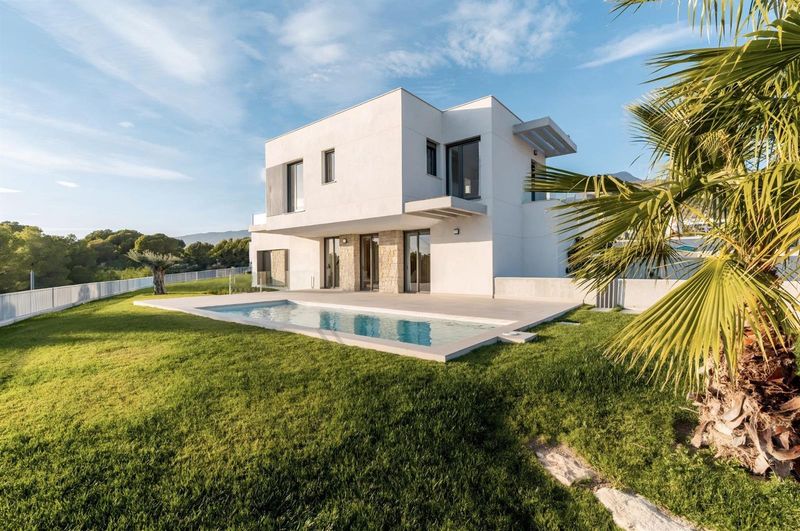 Villa te koop Finestrat, Alicante. Ref: 16388. Mayrasa Properties Costa Blanca