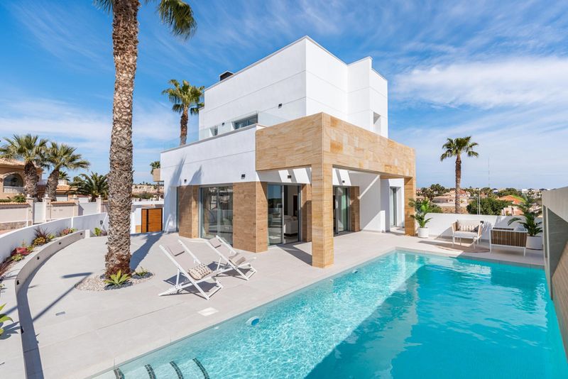 Villa te koop Ciudad Quesada, Alicante. Ref: 17180. Mayrasa Properties Costa Blanca