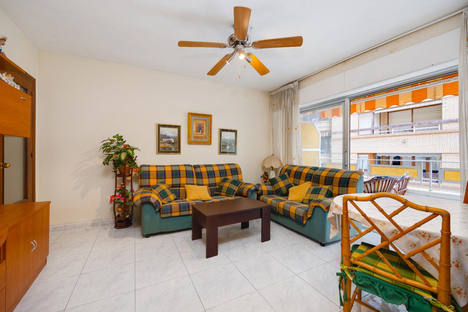 Verkauf. Bungalow in Torrevieja