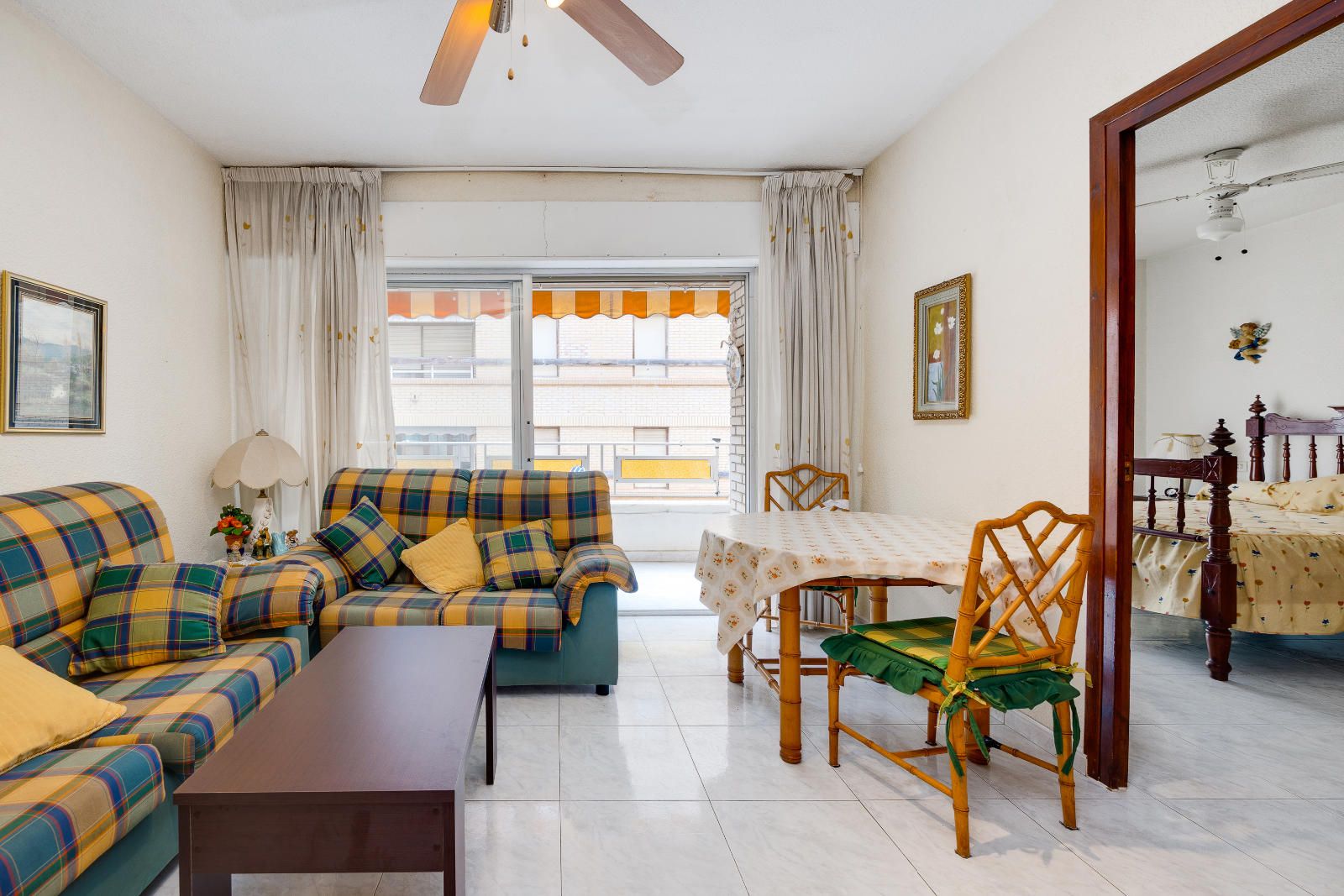 Verkauf. Bungalow in Torrevieja