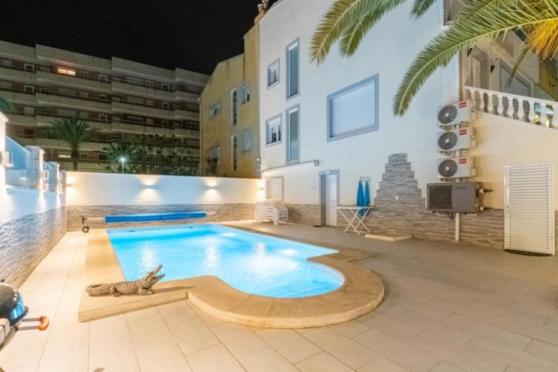 Reihenhaus zu verkaufen Torrevieja, Alicante. Ref: 18695. Mayrasa Properties Costa Blanca