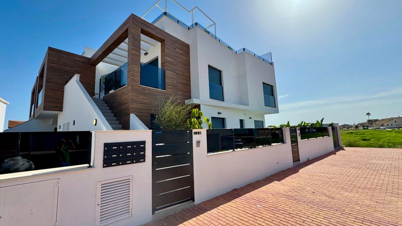 Bungalow te koop San Pedro Del Pinatar, Murcia. Ref: 19048. Mayrasa Properties Costa Blanca