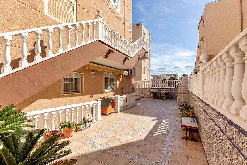 Wohnung zu verkaufen Torrevieja, Alicante. Ref: 19432. Mayrasa Properties Costa Blanca